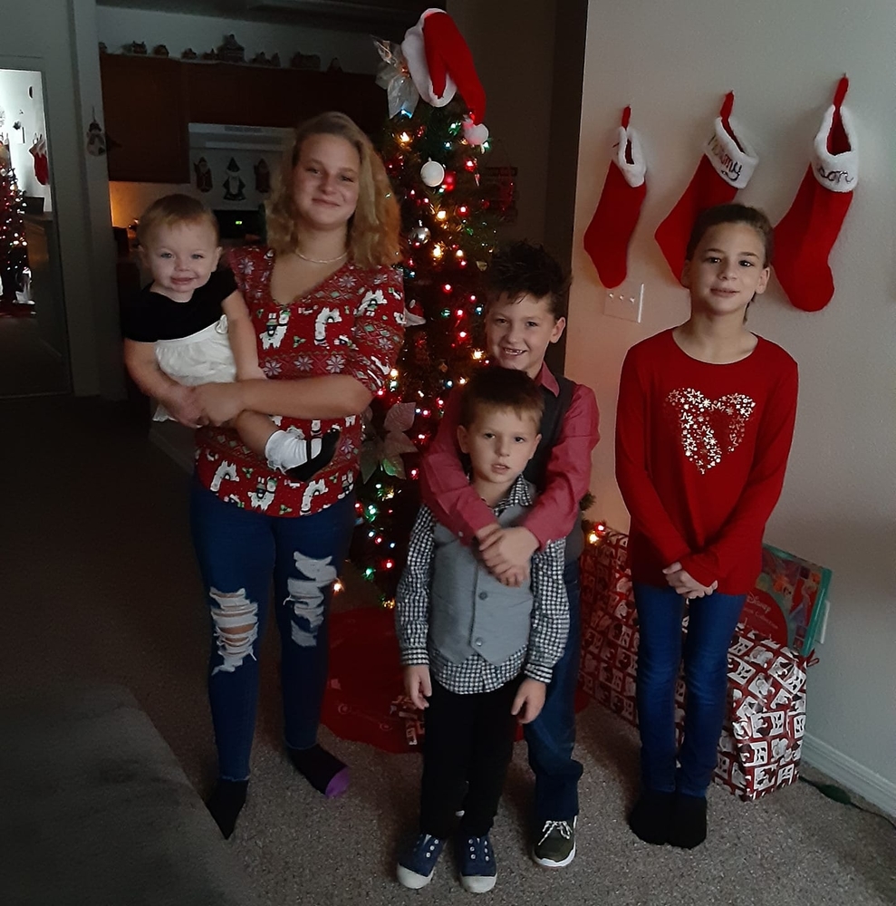 Meet your Posher, Sharon